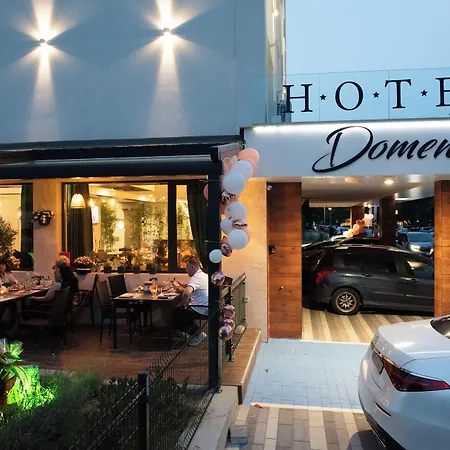 Domenic Free Parking Hotel