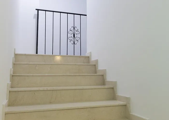 ホテル Domenic Free Parking