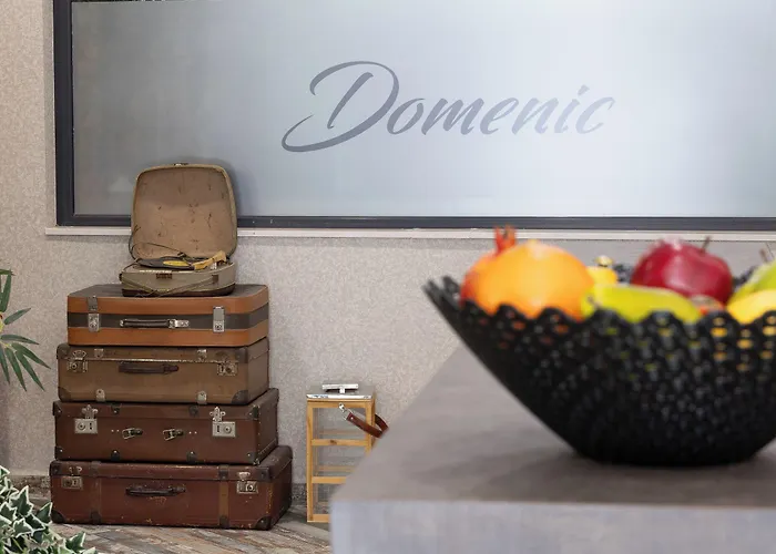 ホテル Domenic Free Parking 4*